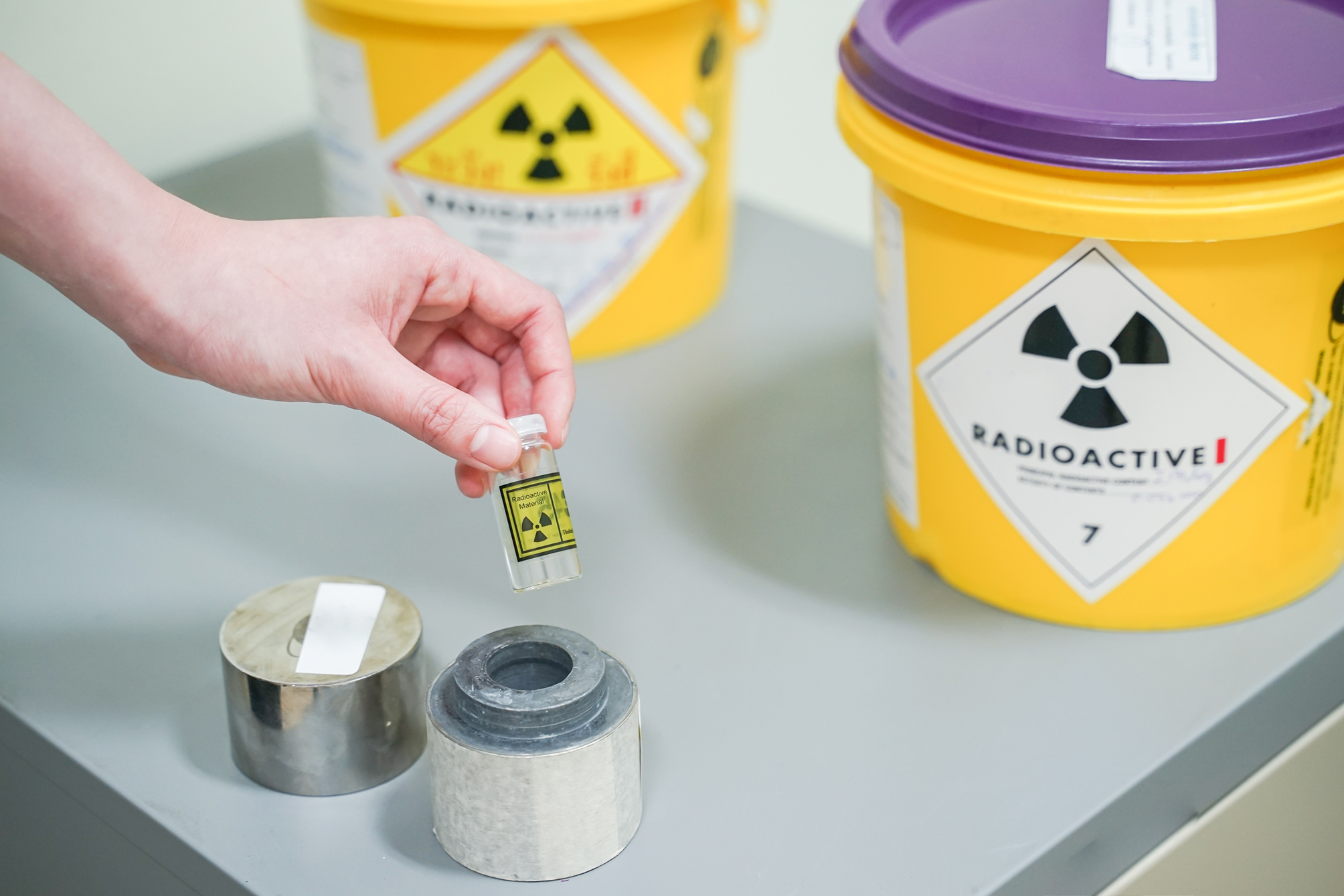 What Precautions Should Be Taken Before Radioactive Iodine Therapy