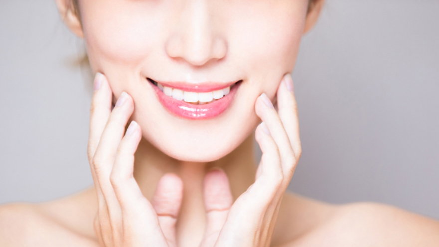 Improve sagging around the cheeks, jowls, jawline, or neck