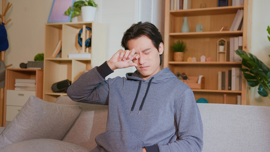 Allergy-Induced Blurry Vision