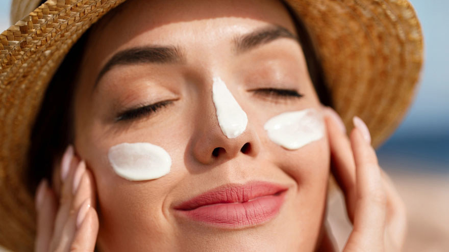 Antioxidants and Sunscreen