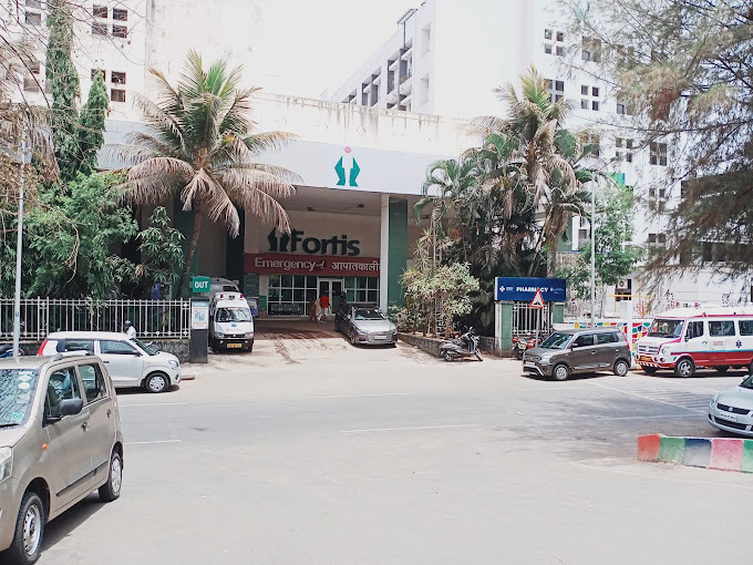 Hospital Hiranandani – Una Red Fortis, Vashi