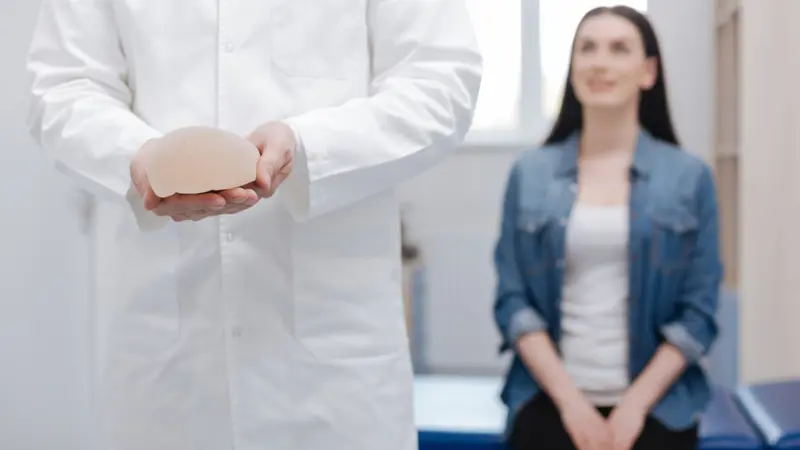 Əйелімнің мысығында біреудің ұрығы бар еді