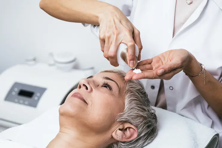 Hydra Facial